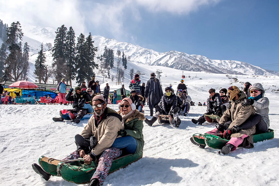 Jammu Kashmir Tour Package.